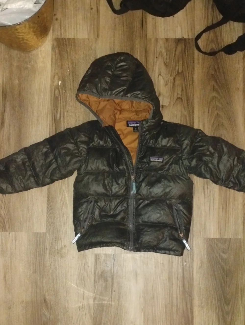 Patagonia Kids Puffer Jacket - Olive Green Exterior with Brown Lining
